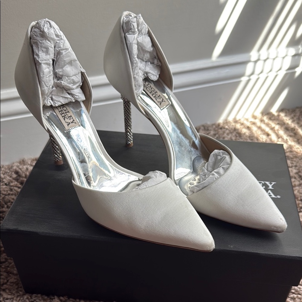 Badgley Mischka Heels